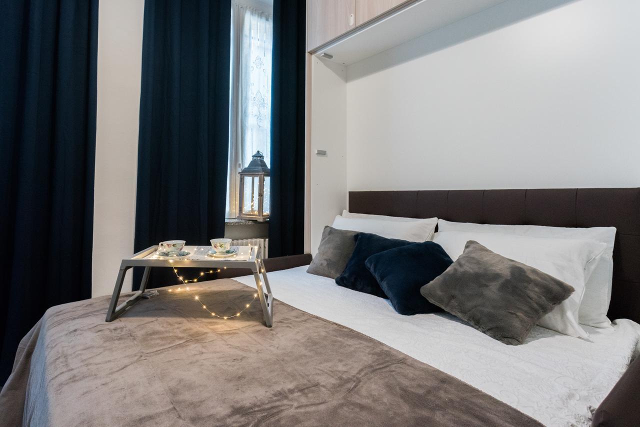 Love & Smile Apartment By Rent All Como Exterior foto