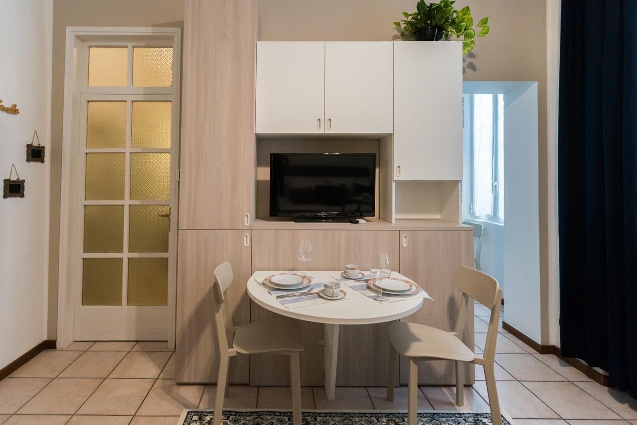 Love & Smile Apartment By Rent All Como Exterior foto
